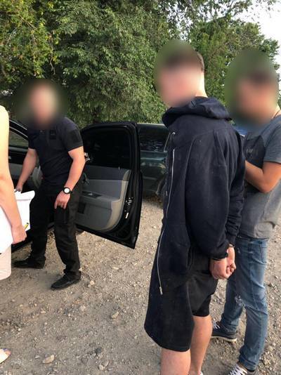 В Харькове студент торговал оружием